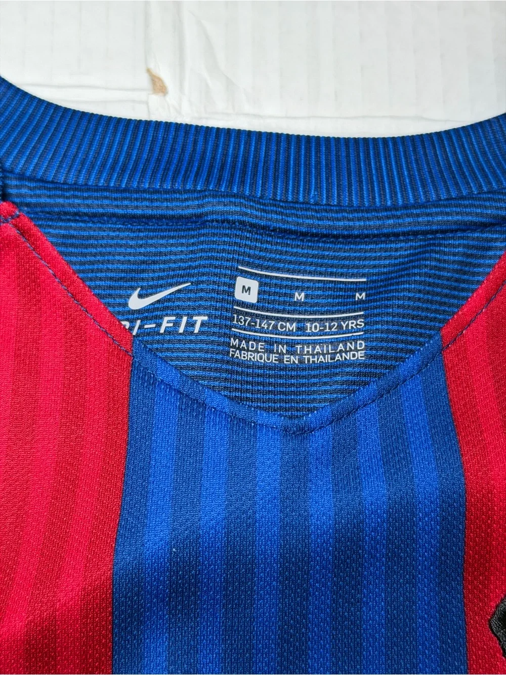 Nike Barcelona Soccer Jersey 2016 Kids Youth Size M